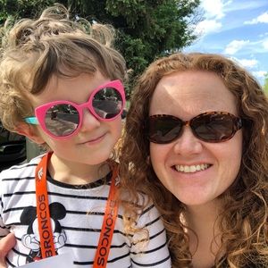 Meet your Posher, Stephanie